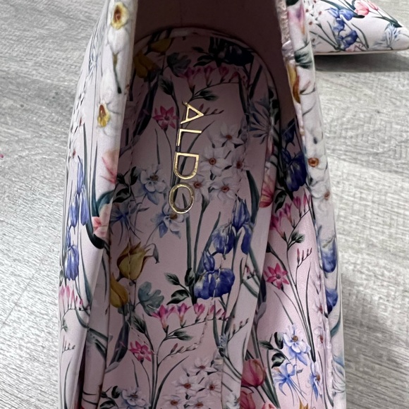 Aldo Stessyf Floral Print Pumps - Picture 11 of 11